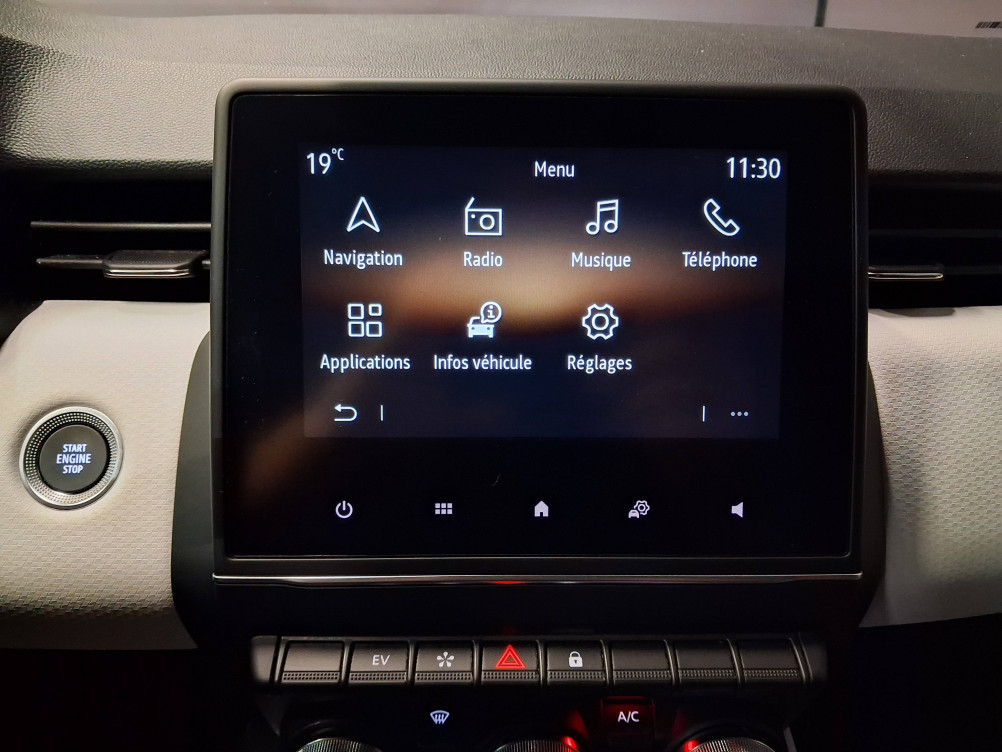 Acheter Renault Clio 5 Clio E-Tech full hybrid 145 Techno 5p occasion dans les concessions du Groupe Faurie