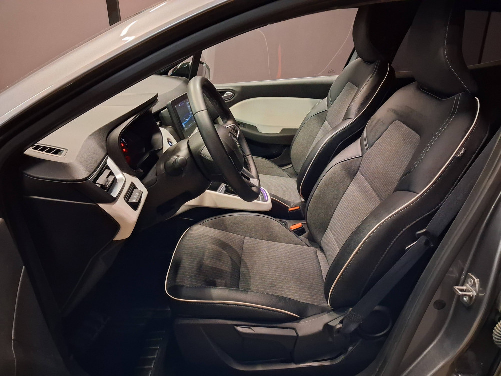 Acheter Renault Clio 5 Clio E-Tech full hybrid 145 Techno 5p occasion dans les concessions du Groupe Faurie