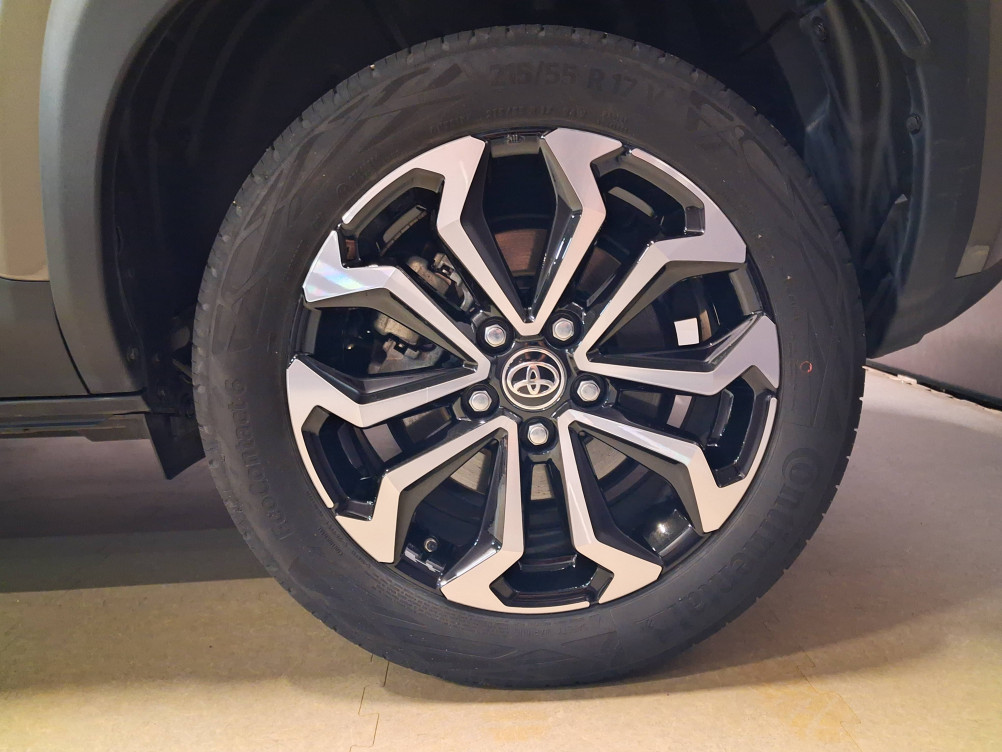Acheter Toyota Yaris Cross Yaris Cross Hybride 116h 2WD Design 5p occasion dans les concessions du Groupe Faurie