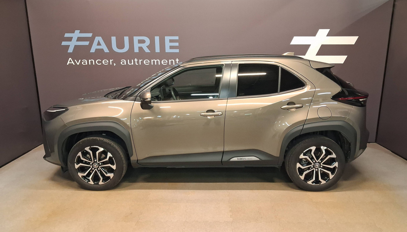 Acheter Toyota Yaris Cross Yaris Cross Hybride 116h 2WD Design 5p occasion dans les concessions du Groupe Faurie