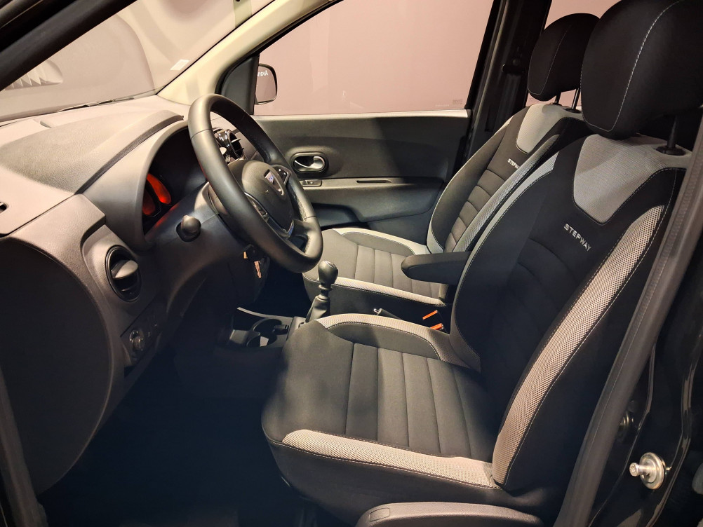 Acheter Dacia Lodgy Lodgy TCe 130 FAP 7 places Stepway 5p occasion dans les concessions du Groupe Faurie