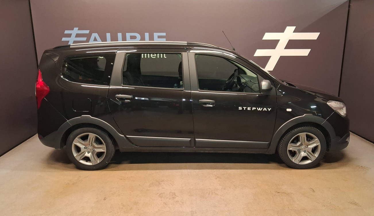 Acheter Dacia Lodgy Lodgy TCe 130 FAP 7 places Stepway 5p occasion dans les concessions du Groupe Faurie