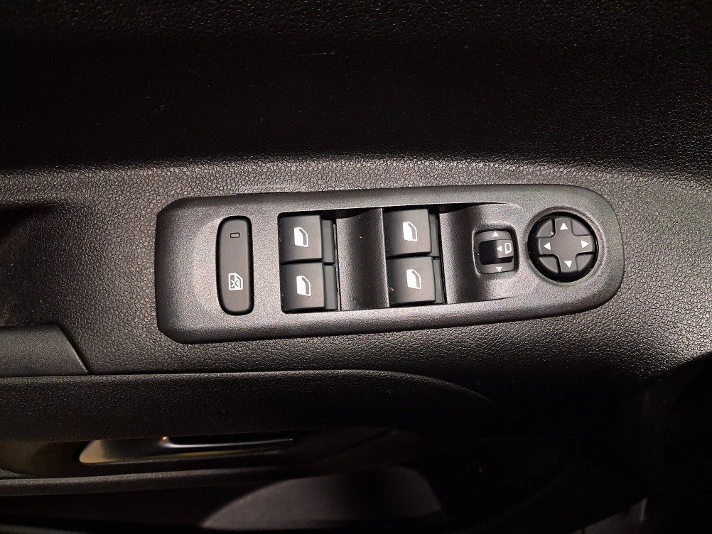 Acheter Opel Combo Combo Life L1H1 1.5 Diesel 130 ch BVA8 Start/Stop Elegance 5p occasion dans les concessions du Groupe Faurie