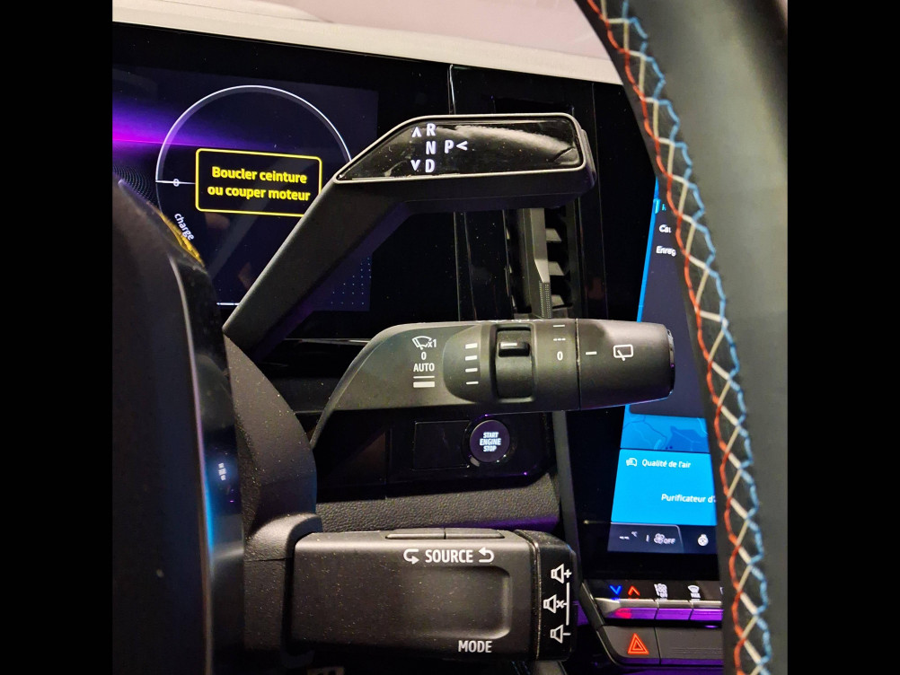 Acheter Renault Espace 6 Espace E-Tech hybrid 200 esprit Alpine 5p occasion dans les concessions du Groupe Faurie