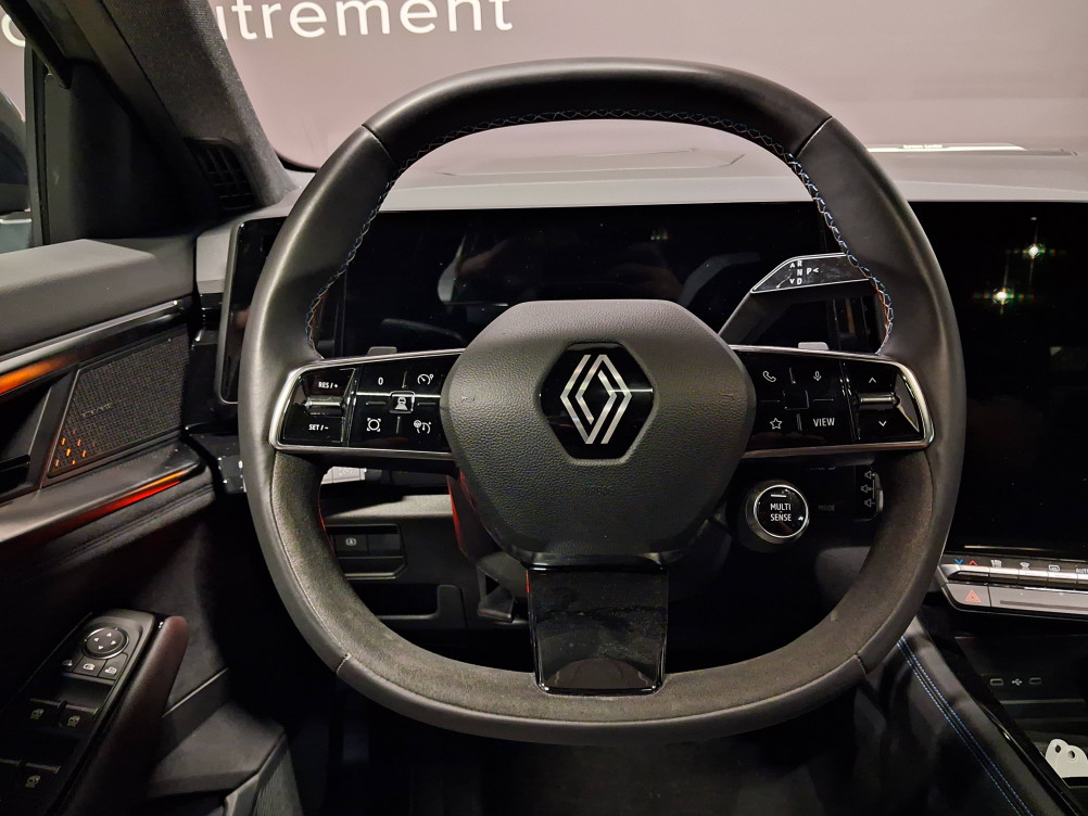 Acheter Renault Espace 6 Espace E-Tech hybrid 200 esprit Alpine 5p occasion dans les concessions du Groupe Faurie