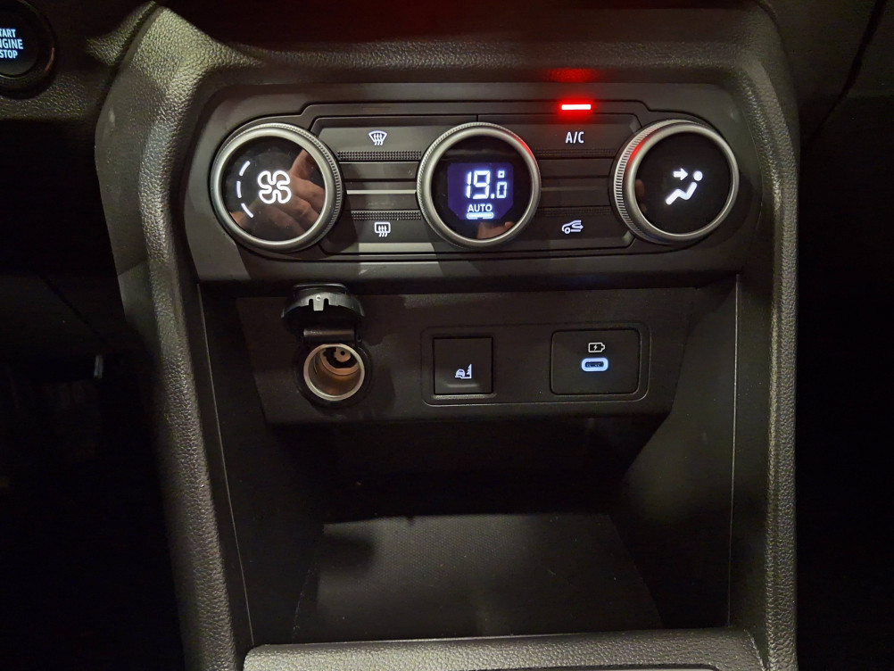 Acheter Dacia Jogger Jogger Hybrid 140 7 places GSR2 Extreme + 5p occasion dans les concessions du Groupe Faurie