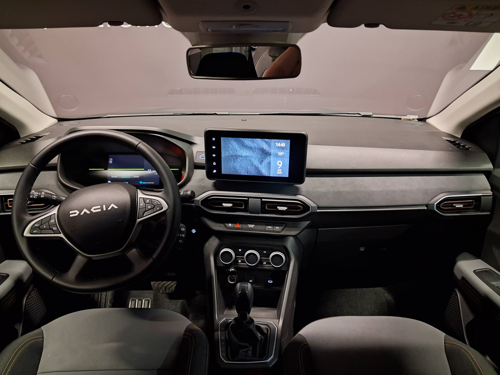 Acheter Dacia Jogger Jogger Hybrid 140 7 places GSR2 Extreme + 5p occasion dans les concessions du Groupe Faurie