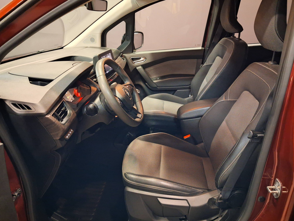Acheter Renault Kangoo 3 Kangoo Blue dCi 95 Zen 5p occasion dans les concessions du Groupe Faurie