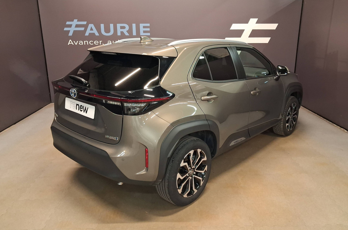 Acheter Toyota Yaris Cross Yaris Cross Hybride 116h 2WD Design 5p occasion dans les concessions du Groupe Faurie
