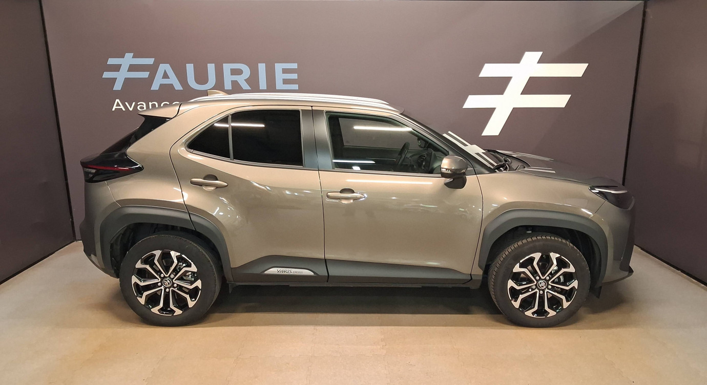Acheter Toyota Yaris Cross Yaris Cross Hybride 116h 2WD Design 5p occasion dans les concessions du Groupe Faurie