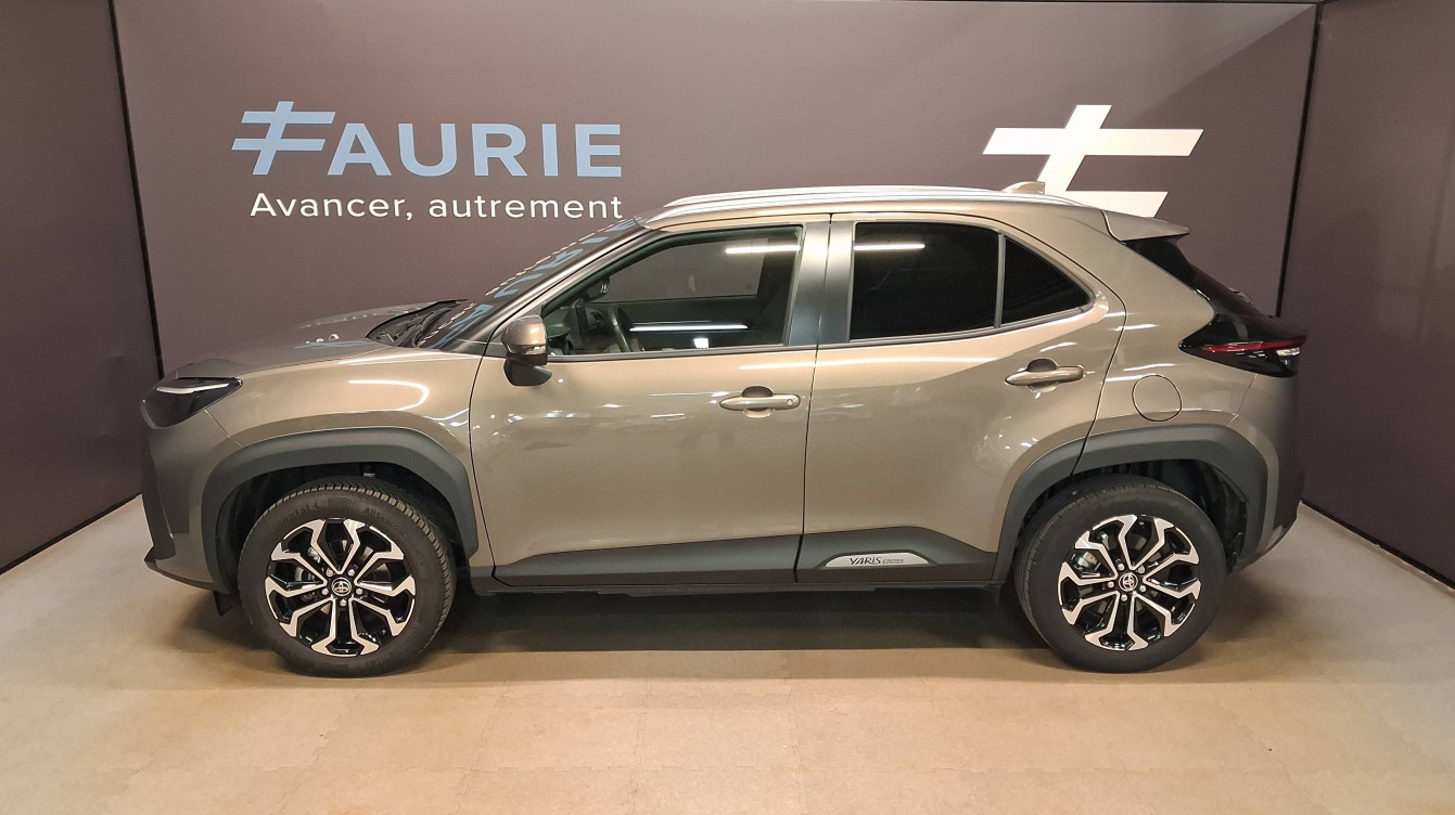Acheter Toyota Yaris Cross Yaris Cross Hybride 116h 2WD Design 5p occasion dans les concessions du Groupe Faurie
