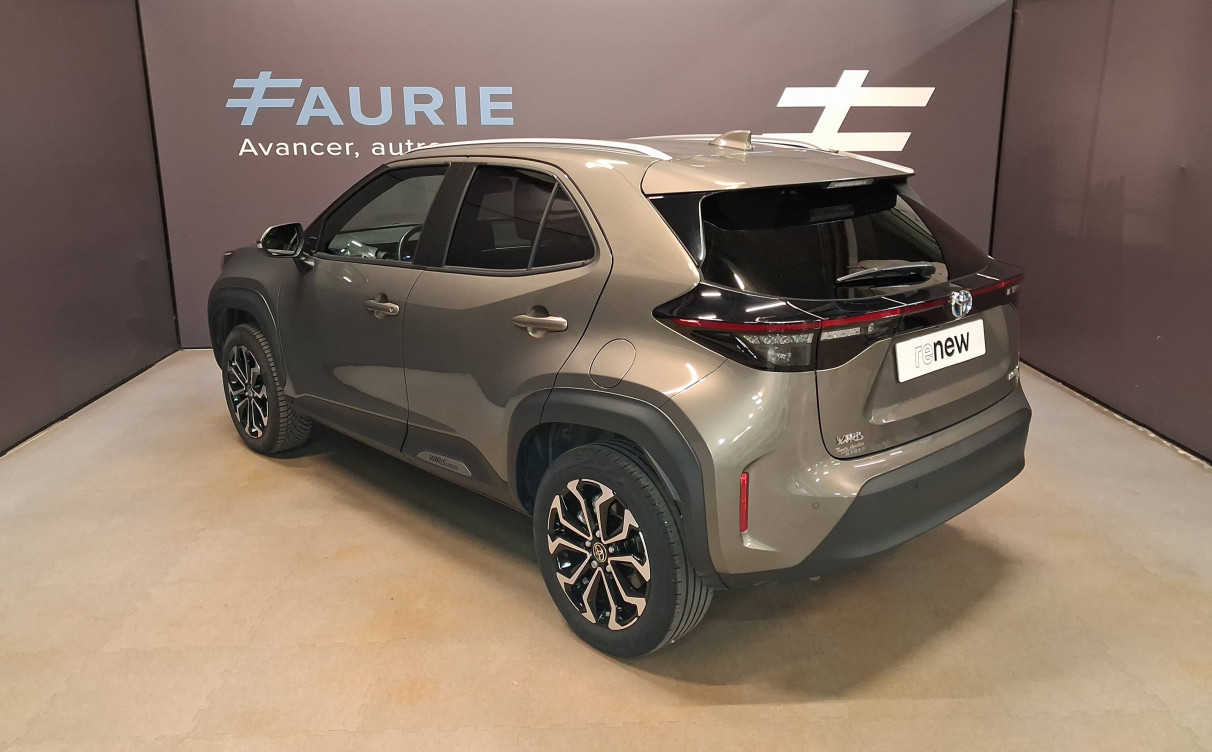 Acheter Toyota Yaris Cross Yaris Cross Hybride 116h 2WD Design 5p occasion dans les concessions du Groupe Faurie