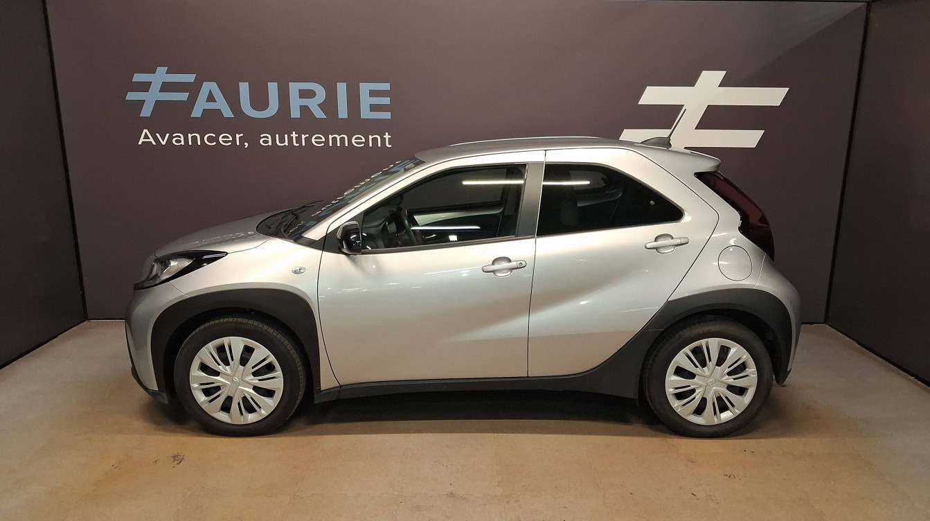 Acheter Toyota Aygo X Aygo X 1.0 VVT-i 72 Active Business 5p occasion dans les concessions du Groupe Faurie