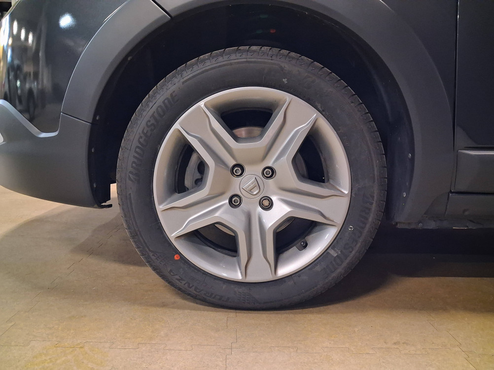 Acheter Dacia Lodgy Lodgy Blue dCi 115 7 places Stepway 5p occasion dans les concessions du Groupe Faurie