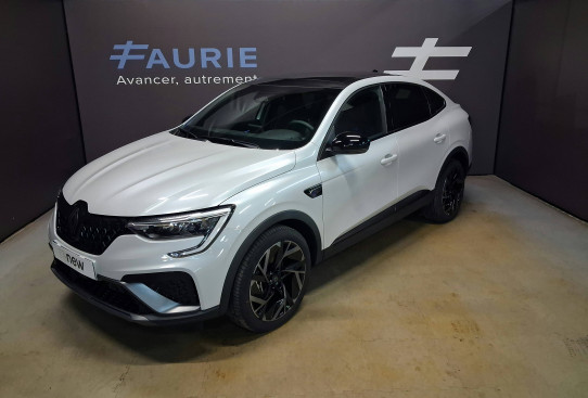 Acheter Renault Arkana Arkana E-Tech full hybrid 145 GSR2 esprit Alpine 5p occasion dans les concessions du Groupe Faurie