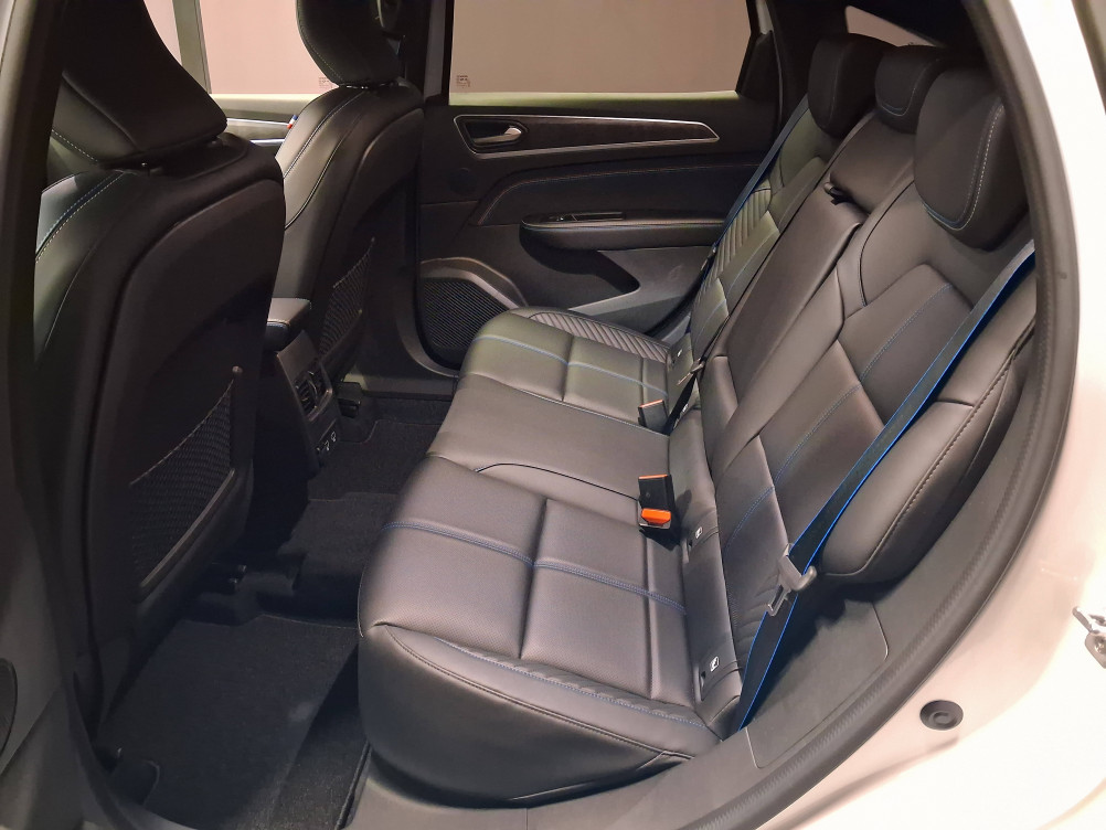 Acheter Renault Arkana Arkana E-Tech full hybrid 145 GSR2 esprit Alpine 5p occasion dans les concessions du Groupe Faurie