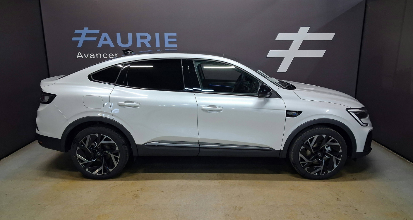 Acheter Renault Arkana Arkana E-Tech full hybrid 145 GSR2 esprit Alpine 5p occasion dans les concessions du Groupe Faurie