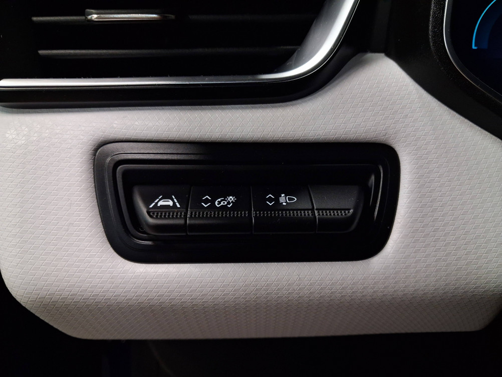 Acheter Renault Clio 5 Clio E-Tech full hybrid 145 Techno 5p occasion dans les concessions du Groupe Faurie