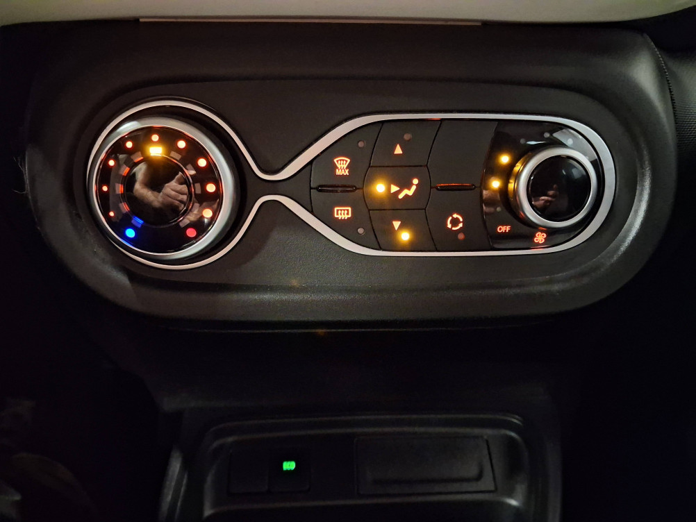Acheter Renault Twingo Electrique Twingo III E-Tech Authentic 5p occasion dans les concessions du Groupe Faurie
