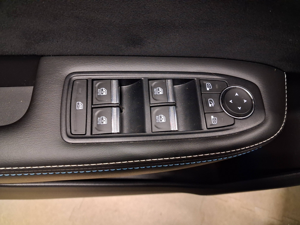 Acheter Renault Arkana Arkana TCe 160 EDC - 23 esprit Alpine 5p occasion dans les concessions du Groupe Faurie