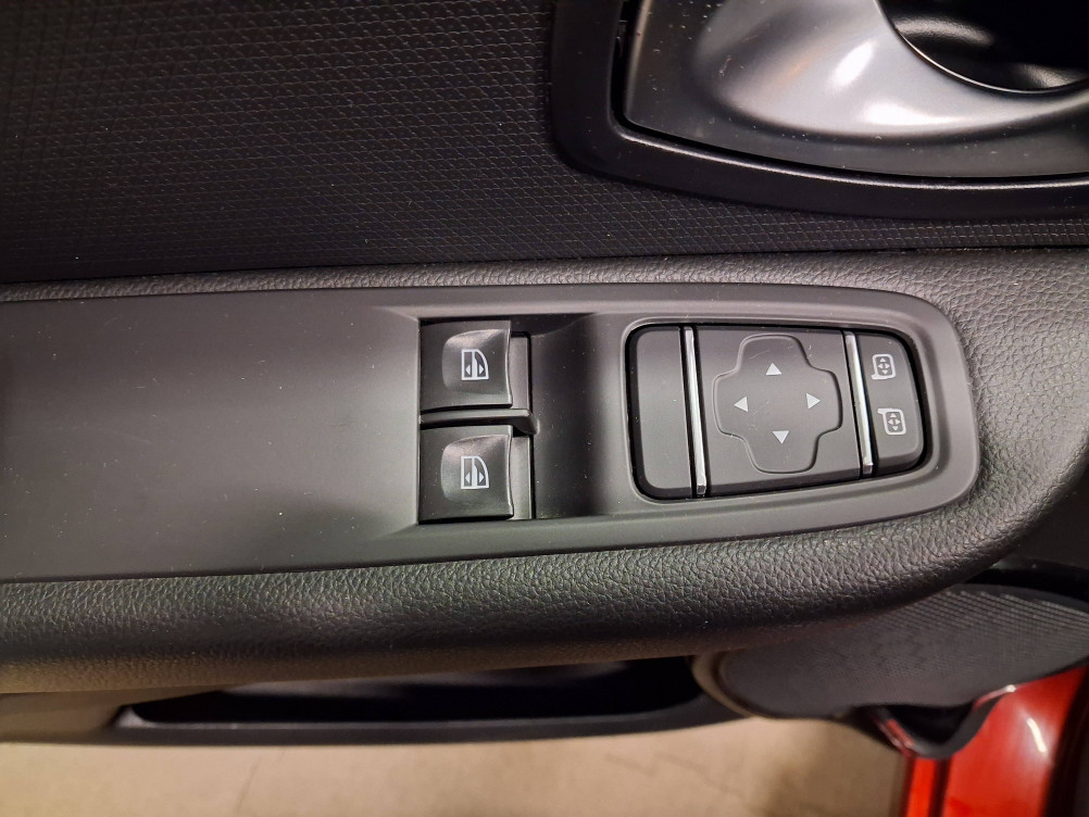 Acheter Renault Clio 4 Clio TCe 90 E6C Limited 5p occasion dans les concessions du Groupe Faurie