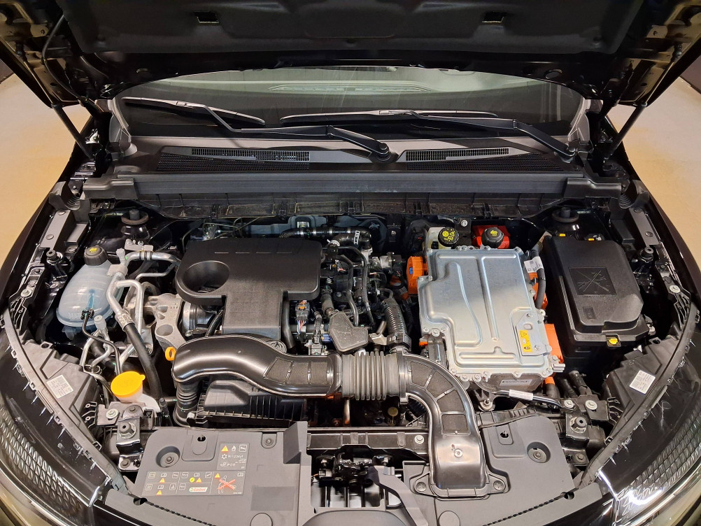 Acheter Renault Arkana Arkana E-Tech full hybrid 145 GSR2 esprit Alpine 5p occasion dans les concessions du Groupe Faurie