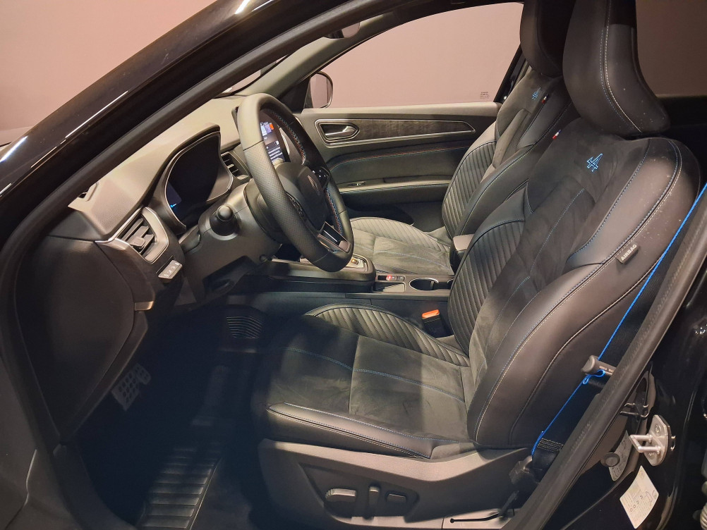 Acheter Renault Arkana Arkana E-Tech full hybrid 145 GSR2 esprit Alpine 5p occasion dans les concessions du Groupe Faurie