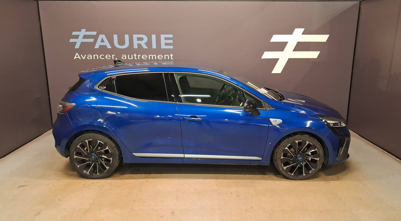 Acheter Renault Clio 5 Clio E-Tech full hybrid 145 Esprit Alpine 5p occasion dans les concessions du Groupe Faurie