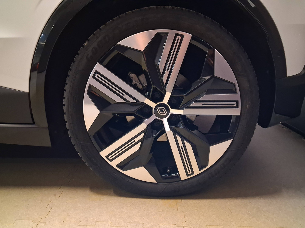 Acheter Renault Megane E-Tech Megane E-Tech EV60 220 ch optimum charge Iconic 5p occasion dans les concessions du Groupe Faurie