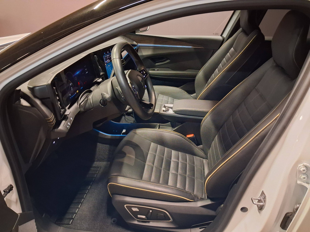 Acheter Renault Megane E-Tech Megane E-Tech EV60 220 ch optimum charge Iconic 5p occasion dans les concessions du Groupe Faurie