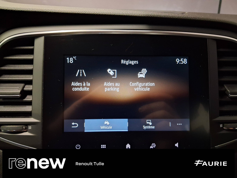 Acheter Renault Megane 4 Megane IV Berline Blue dCi 115 EDC Evolution 5p occasion dans les concessions du Groupe Faurie