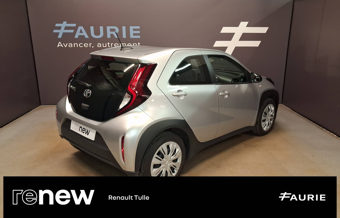 Acheter Toyota Aygo X Aygo X 1.0 VVT-i 72 Active Business 5p occasion dans les concessions du Groupe Faurie