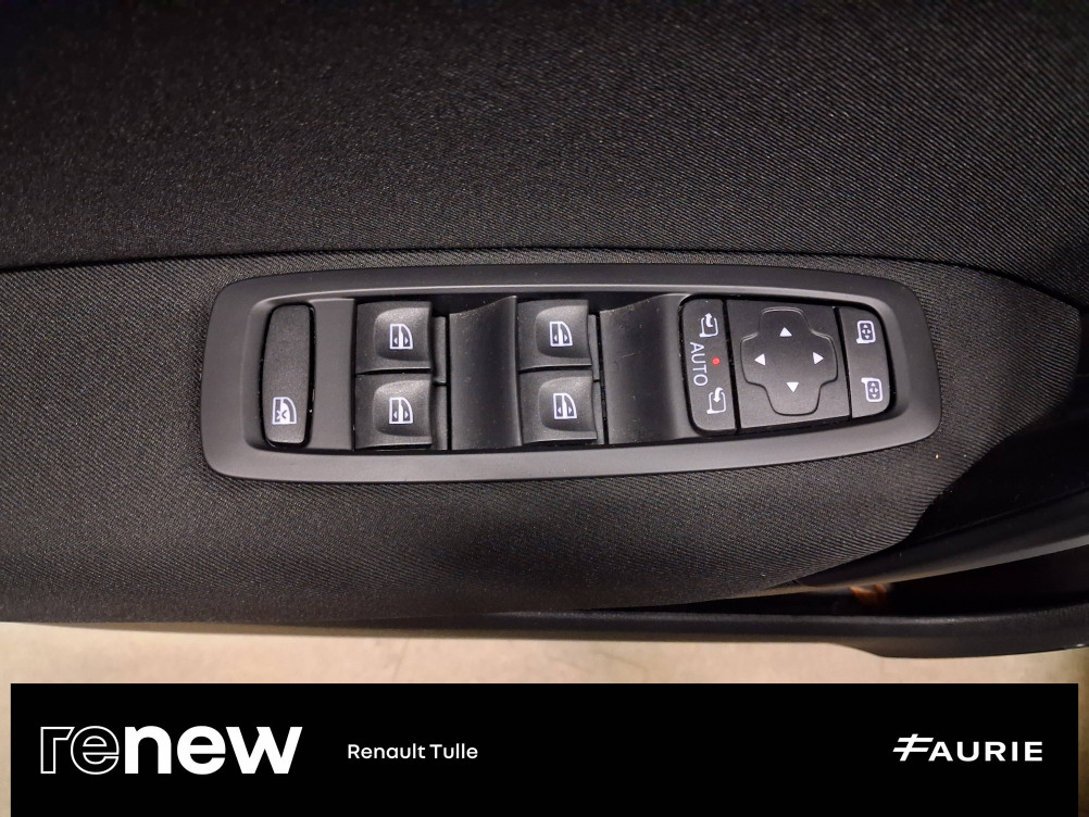 Acheter Renault Megane 4 Megane IV Berline Blue dCi 115 EDC Evolution 5p occasion dans les concessions du Groupe Faurie