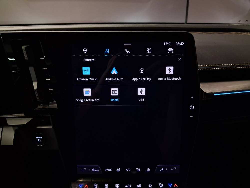 Acheter Renault Megane E-Tech Megane E-Tech EV60 220 ch optimum charge Iconic 5p occasion dans les concessions du Groupe Faurie