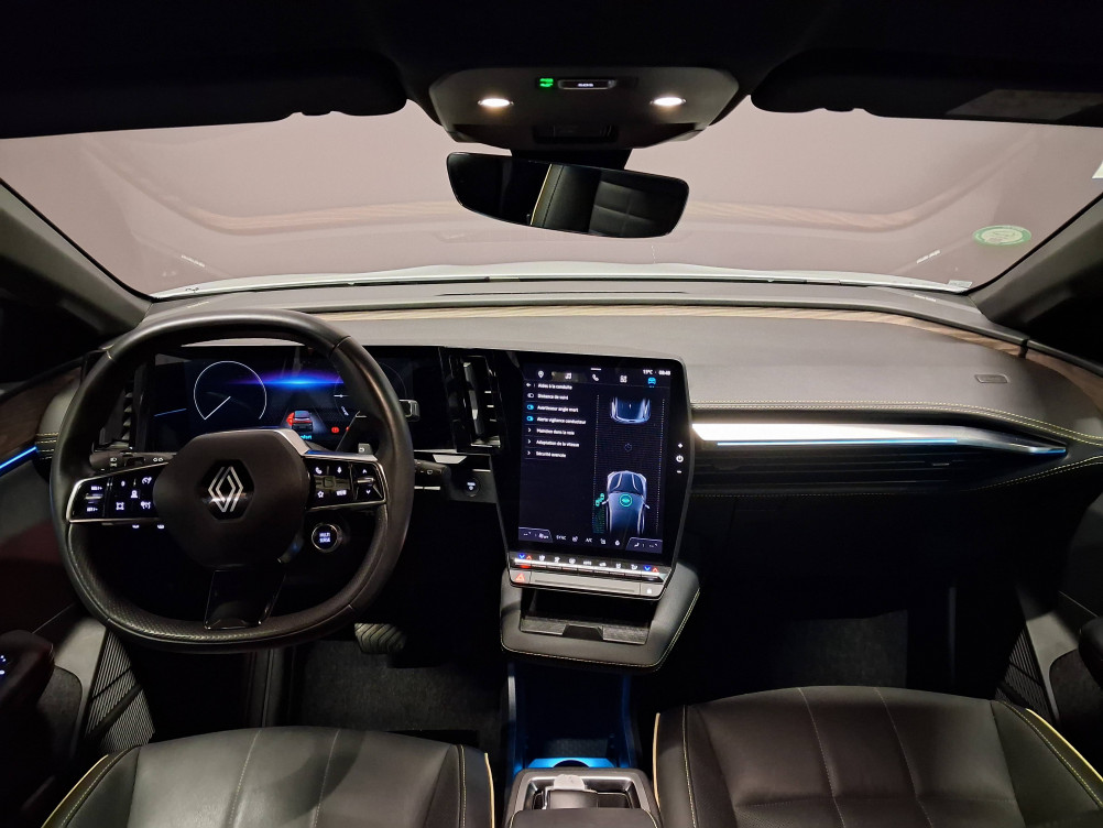 Acheter Renault Megane E-Tech Megane E-Tech EV60 220 ch optimum charge Iconic 5p occasion dans les concessions du Groupe Faurie