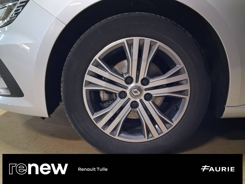 Acheter Renault Megane 4 Megane IV Berline Blue dCi 115 EDC Evolution 5p occasion dans les concessions du Groupe Faurie