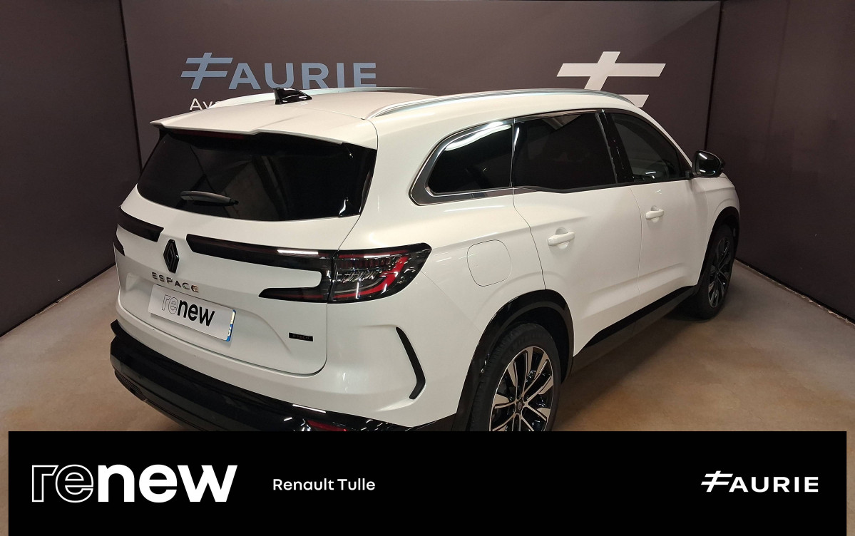 Acheter Renault Espace 6 Espace E-Tech full hybrid 200 GSR2 Techno 5p occasion dans les concessions du Groupe Faurie