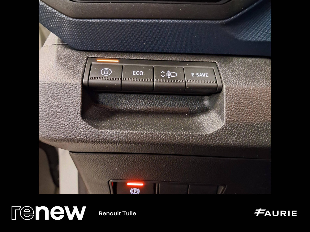 Acheter Dacia Duster Duster Hybrid 140 Journey 5p occasion dans les concessions du Groupe Faurie