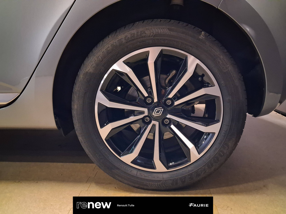 Acheter Renault Clio 5 Clio E-Tech full hybrid 145 Techno 5p occasion dans les concessions du Groupe Faurie