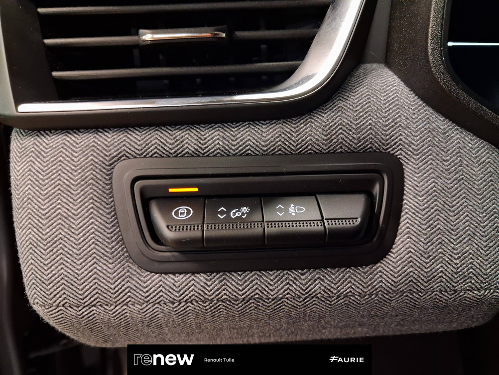 Acheter Renault Clio 5 Clio E-Tech full hybrid 145 Techno 5p occasion dans les concessions du Groupe Faurie