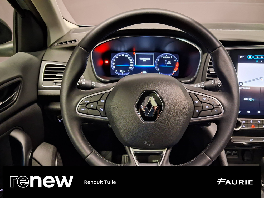 Acheter Renault Megane 4 Megane IV Berline TCe 140 EDC Techno 5p occasion dans les concessions du Groupe Faurie