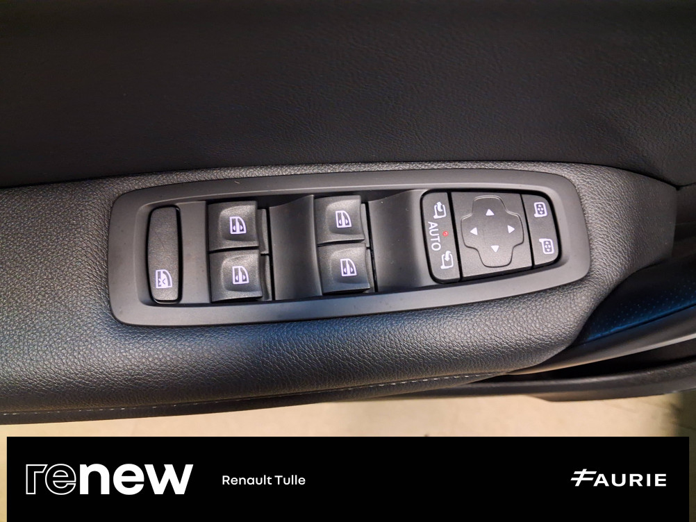 Acheter Renault Megane 4 Megane IV Berline TCe 140 EDC Techno 5p occasion dans les concessions du Groupe Faurie