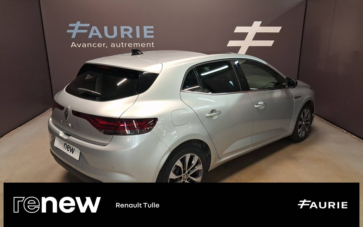 Acheter Renault Megane 4 Megane IV Berline TCe 140 EDC Techno 5p occasion dans les concessions du Groupe Faurie