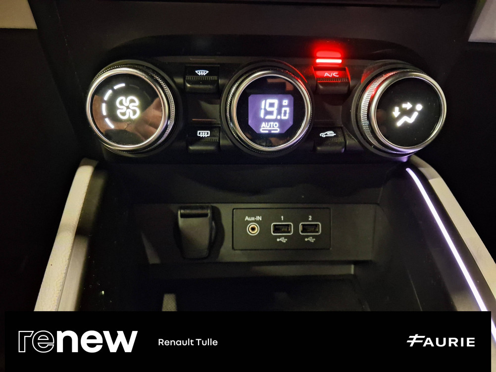 Acheter Renault Clio 5 Clio E-Tech 140 - 21N Intens 5p occasion dans les concessions du Groupe Faurie