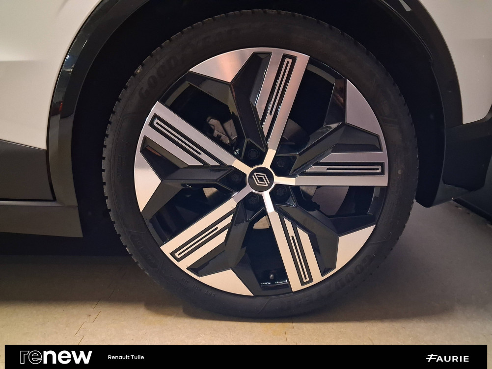 Acheter Renault Megane E-Tech Megane E-Tech EV60 220 ch optimum charge Iconic 5p occasion dans les concessions du Groupe Faurie