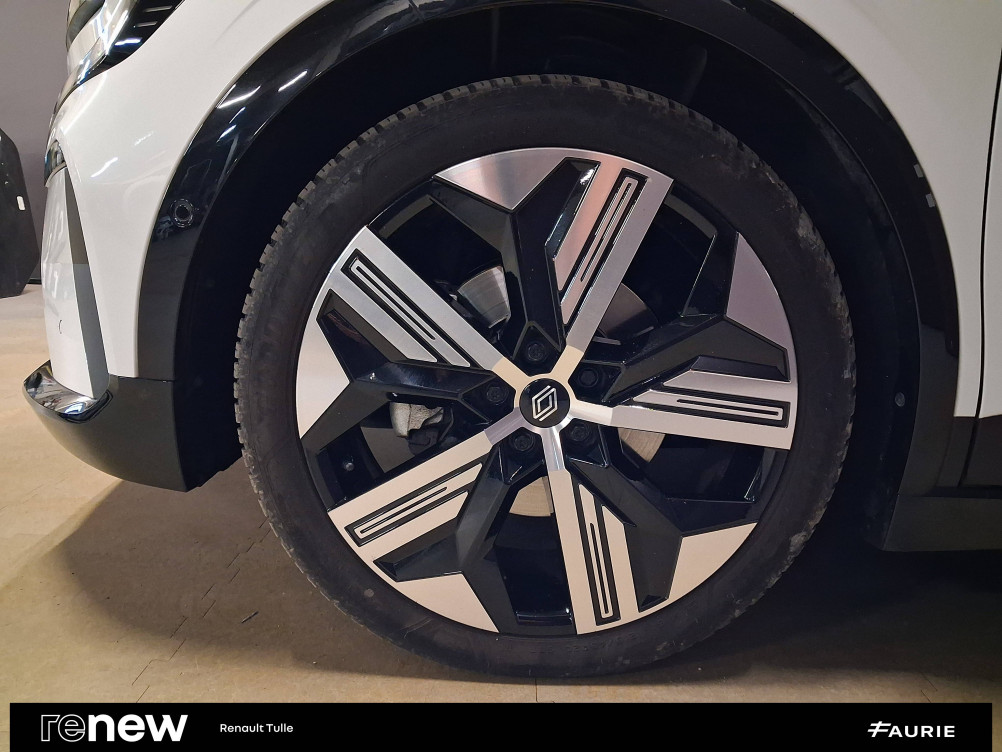 Acheter Renault Megane E-Tech Megane E-Tech EV60 220 ch optimum charge Iconic 5p occasion dans les concessions du Groupe Faurie