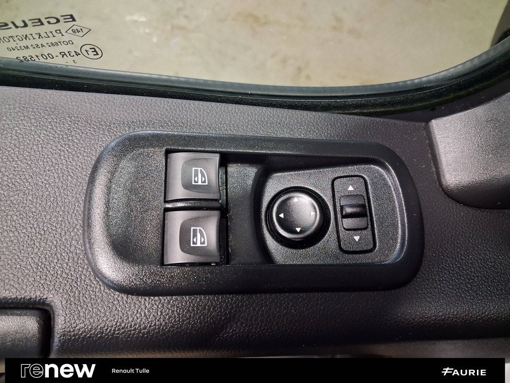 Acheter Renault Master 3 MASTER FGN TRAC F3500 L2H2 BLUE DCI 135 CONFORT 4p occasion dans les concessions du Groupe Faurie