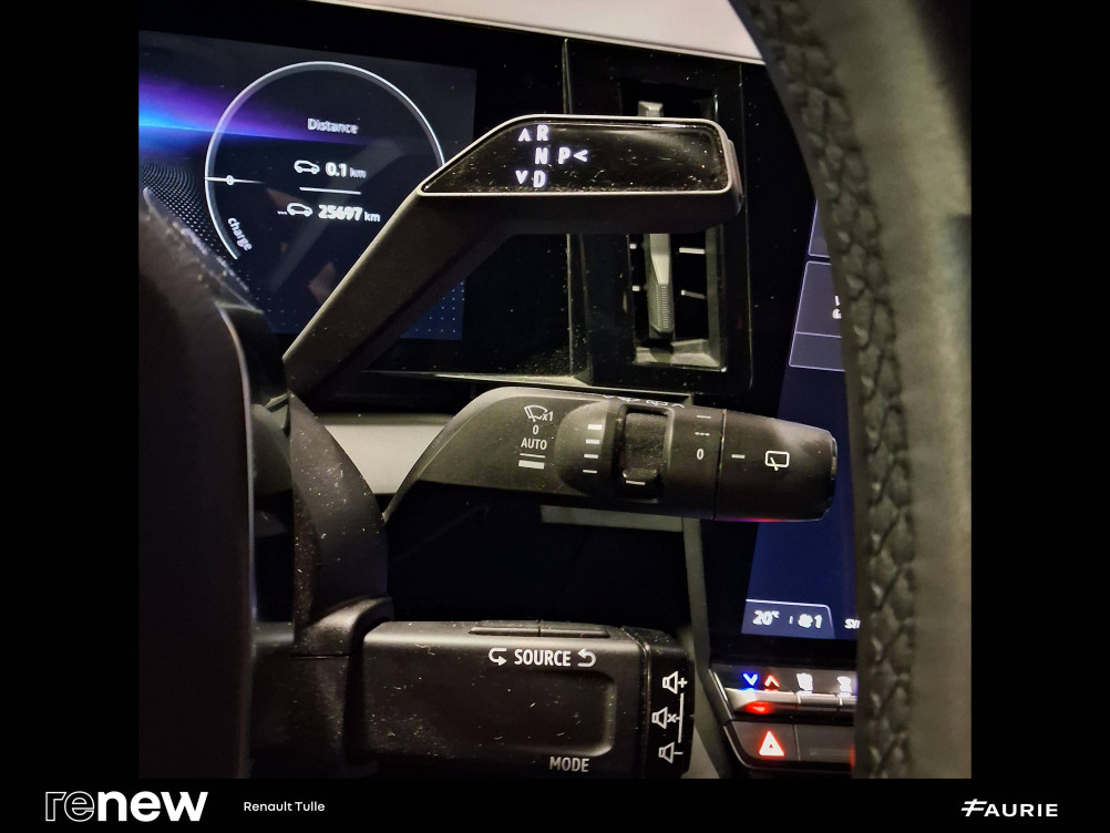 Acheter Renault Megane E-Tech Megane E-Tech EV60 220 ch optimum charge Iconic 5p occasion dans les concessions du Groupe Faurie