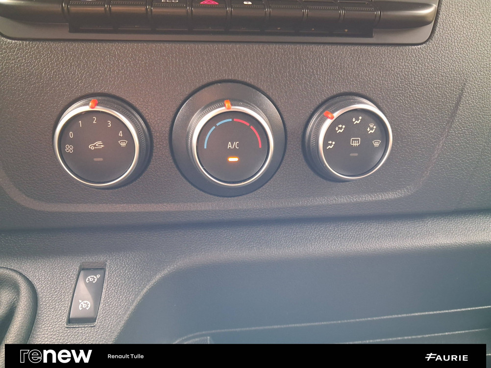 Acheter Renault Master 3 MASTER FGN TRAC F3500 L2H2 BLUE DCI 135 CONFORT 4p occasion dans les concessions du Groupe Faurie