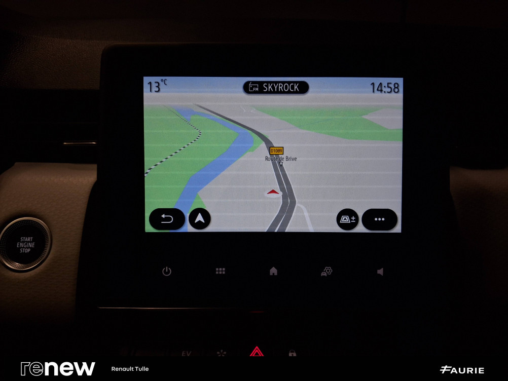 Acheter Renault Clio 5 Clio E-Tech full hybrid 145 Techno 5p occasion dans les concessions du Groupe Faurie